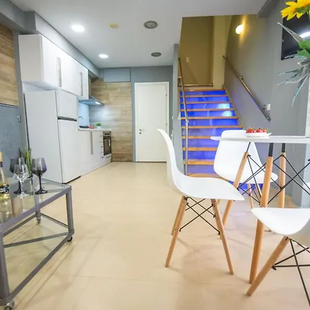 Bella Corfu B * Corfu (city)